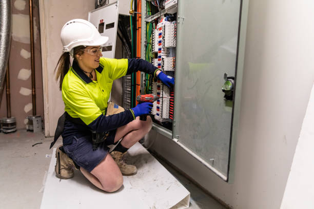 Best Electrical Troubleshooting Services  in Des Peres, MO